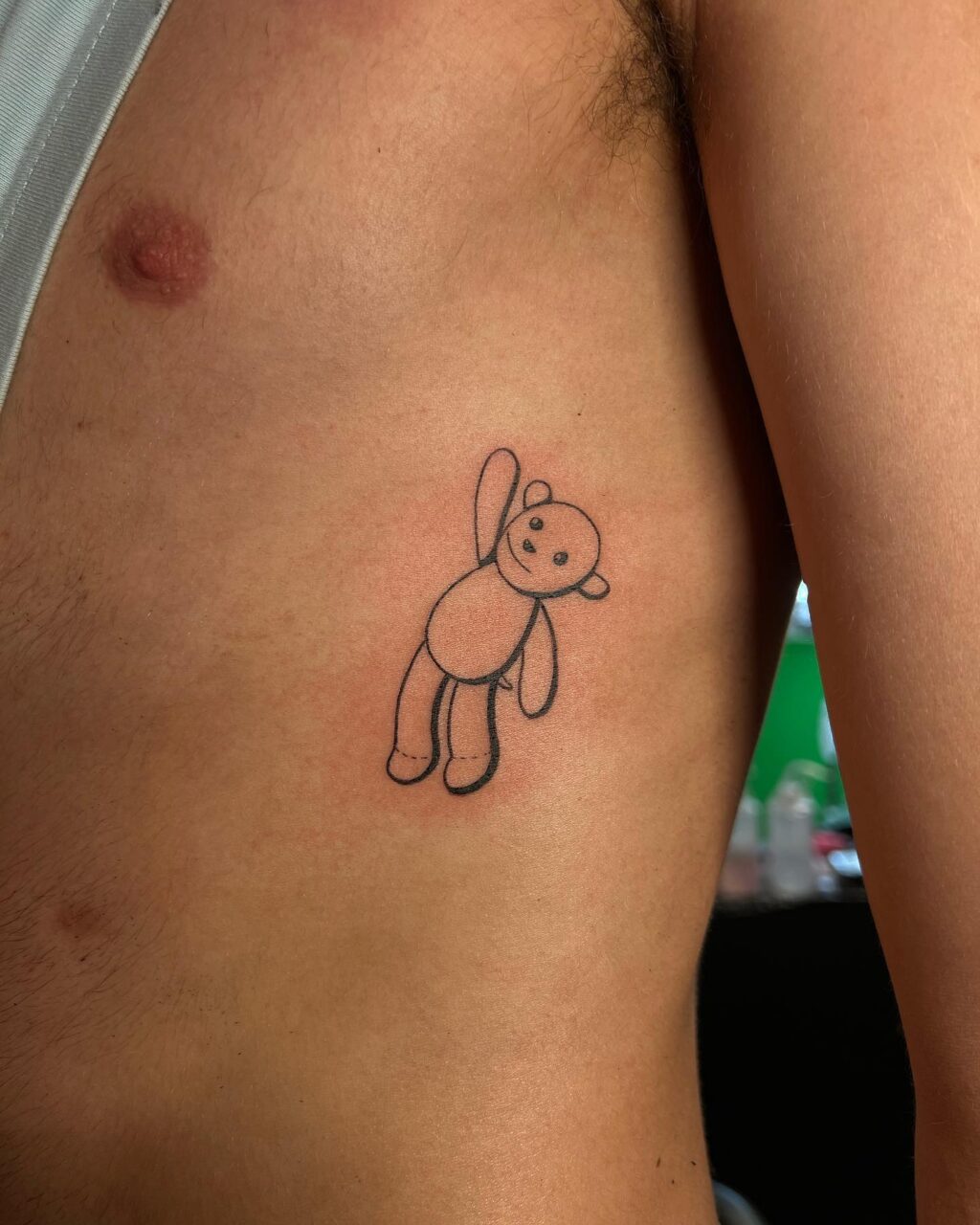 Meet Pipo 🧸

childhood teddybear for @viggodelannoy 

#tattoo #teddybear #tattooideas #tattoage #lineworktattoo